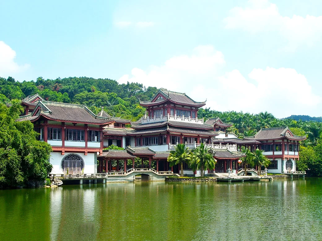 Về Xứ Sở Phượng Hoàng Phương Nam